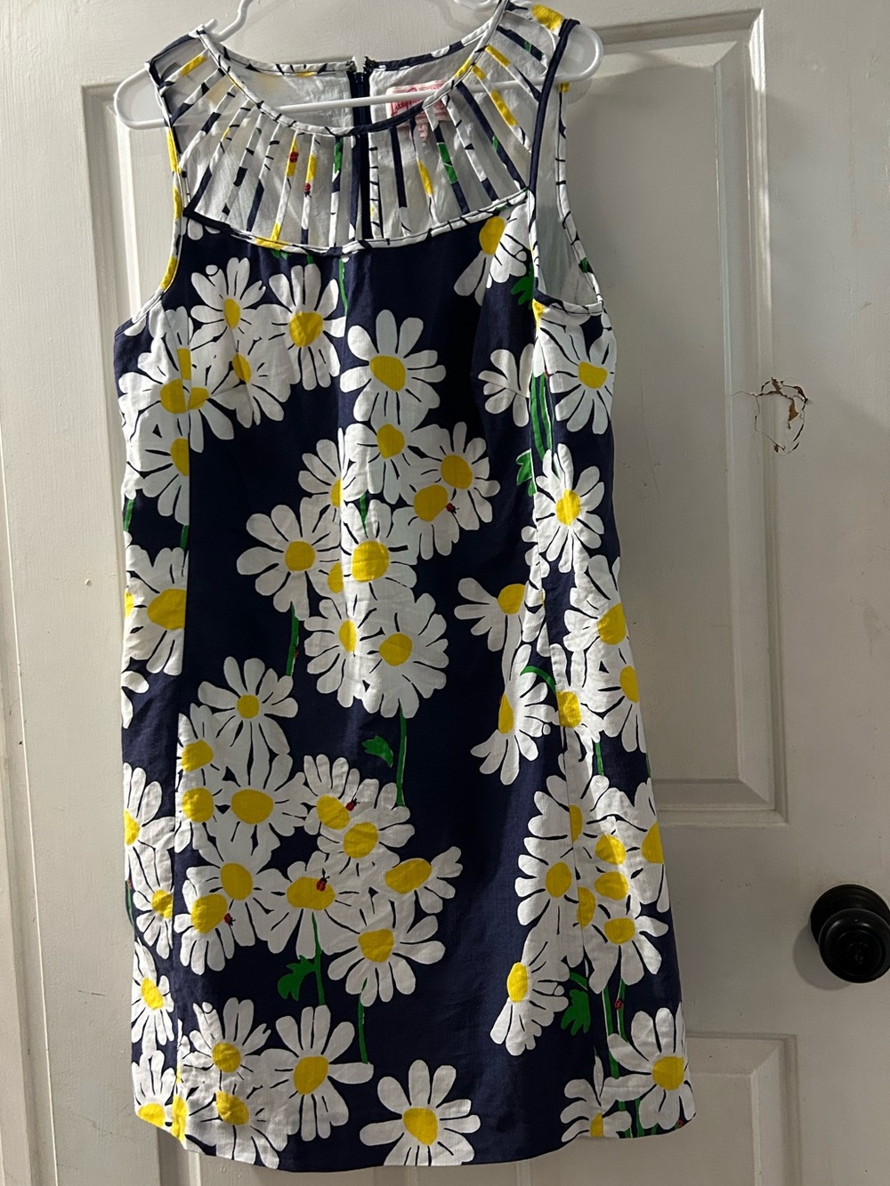 Lilly Pulitzer Navy Daisy Print Sleeveless Dress with Yellow Centers